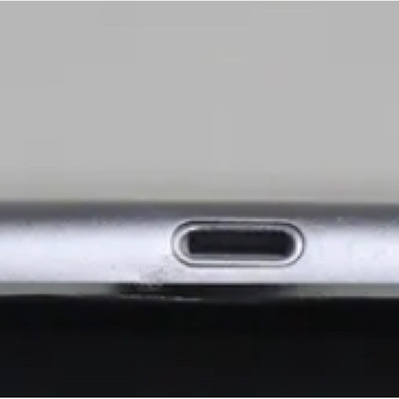 APPLE IPAD PRO 1ST GENERATION | MLT12LL/A | 9.7" | 128GB | UNLOCKED | SPACE GRAY - Picture 2 of 3